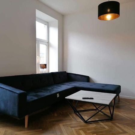 Awangardowy Apartament W Centrum Loft วูดช์ ภายนอก รูปภาพ